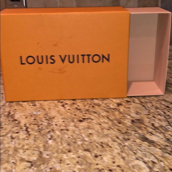 Authentic Louis Vuitton Shoe Box - Picture 6 of 6